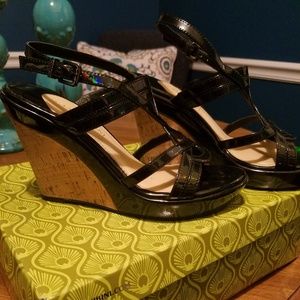 Gianni Bini wedges
